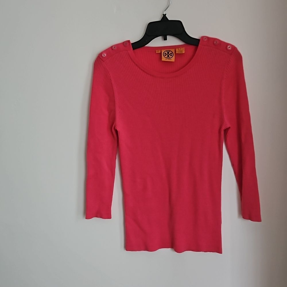 Tory Burch 100% wool rib knit magenta sweater